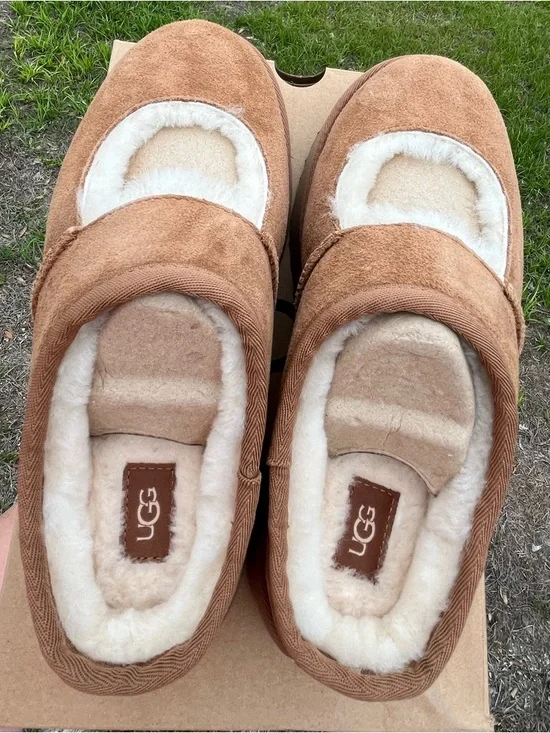 UGG Kids Bea Mary Jane Chestnut Slip-On Shearling Lined Slippers Size 6 - Picture 10 of 14